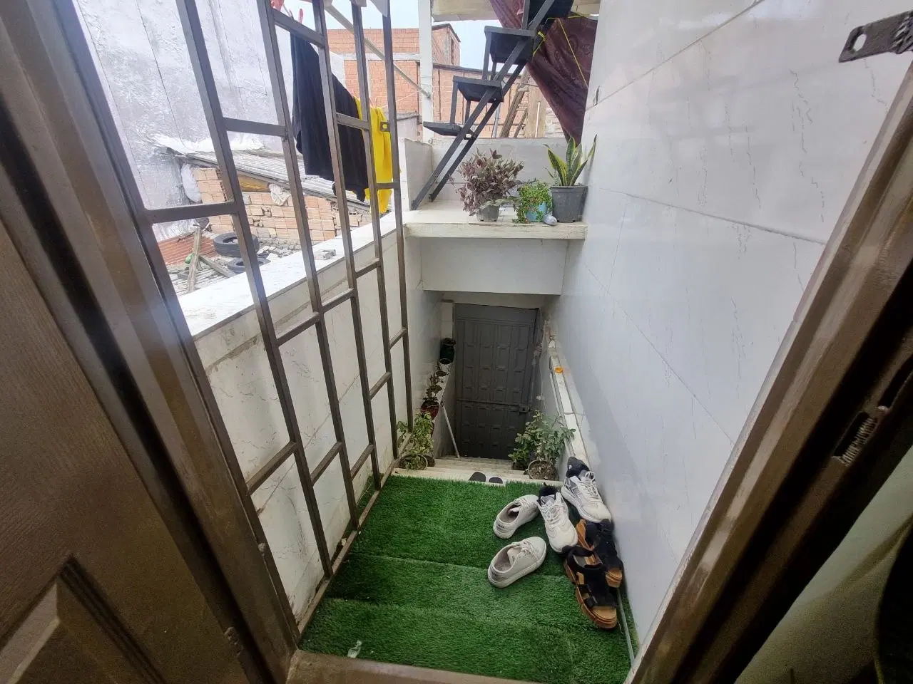 خانه فروشی اوزینه ۱۱