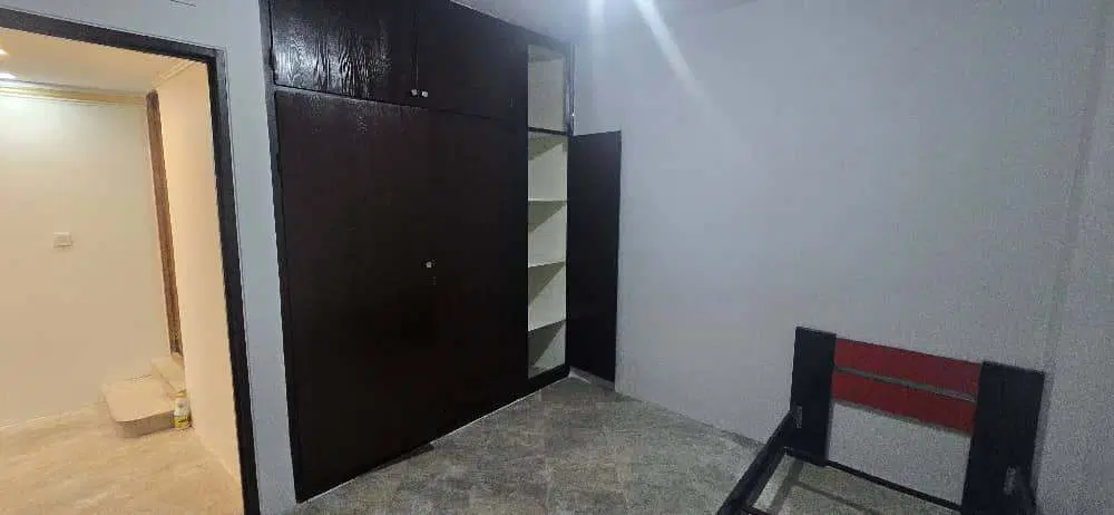 واحد ۱۳۰ متری