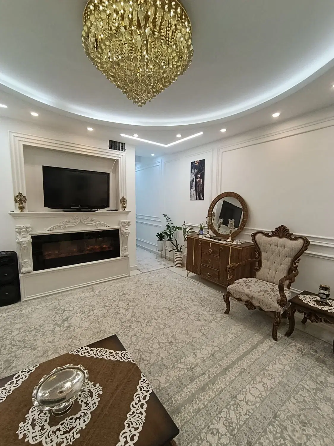 ۷۰ متری شیک فول بازسازی اندیشه فاز ۱
