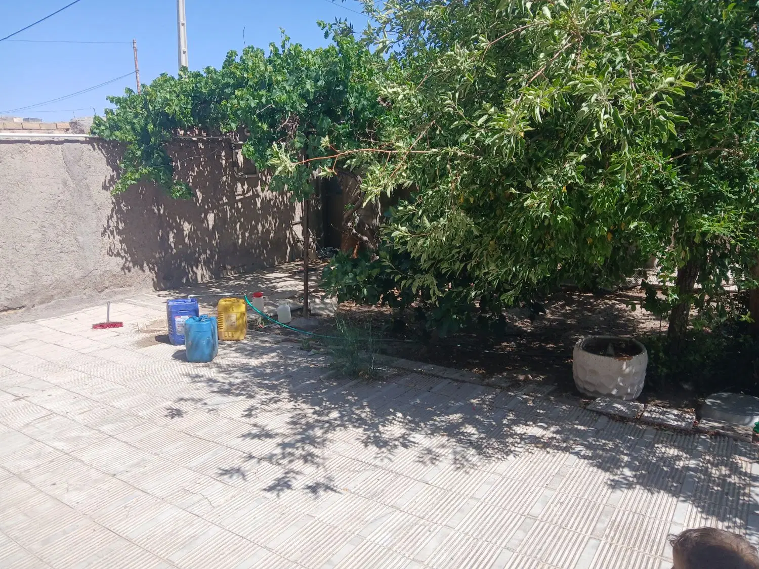 خانه فروشی در درونوئیه