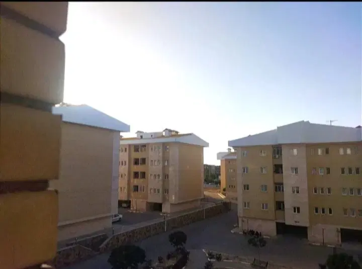 آپارتمان ۹۲ متری در برونسی