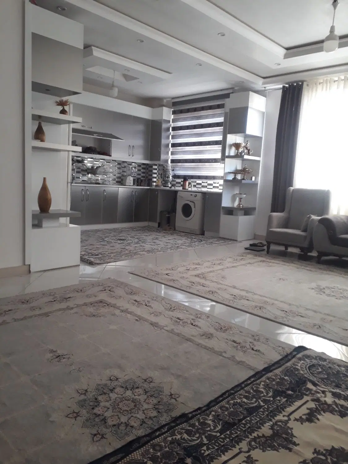 ساحلی  پارک معلم