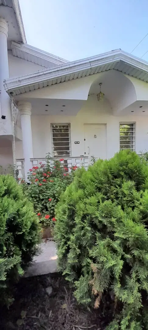 ویلافروشی بین نوروچمستان