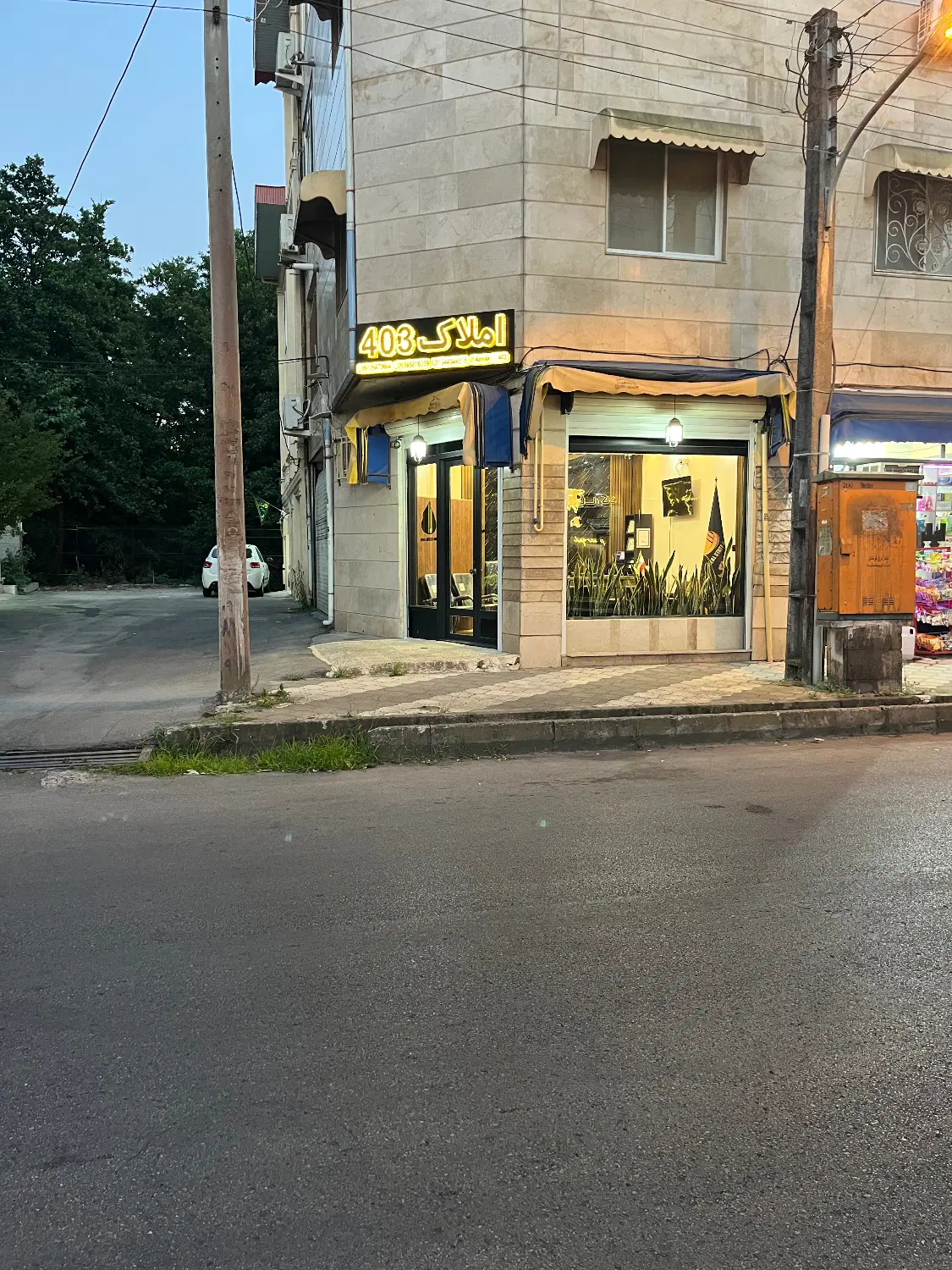 اجاره یک باب مغازه ۲۰ متری در شهرک بهار