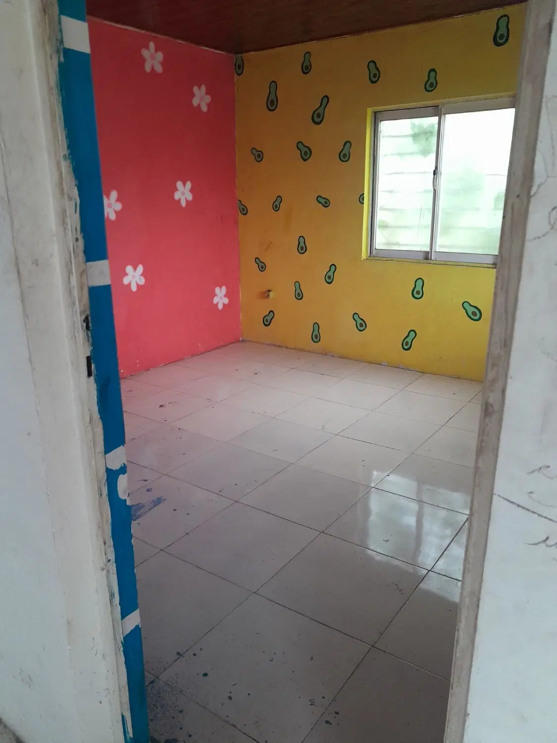 اجاره کارگاه ۲۰۰۰ متری