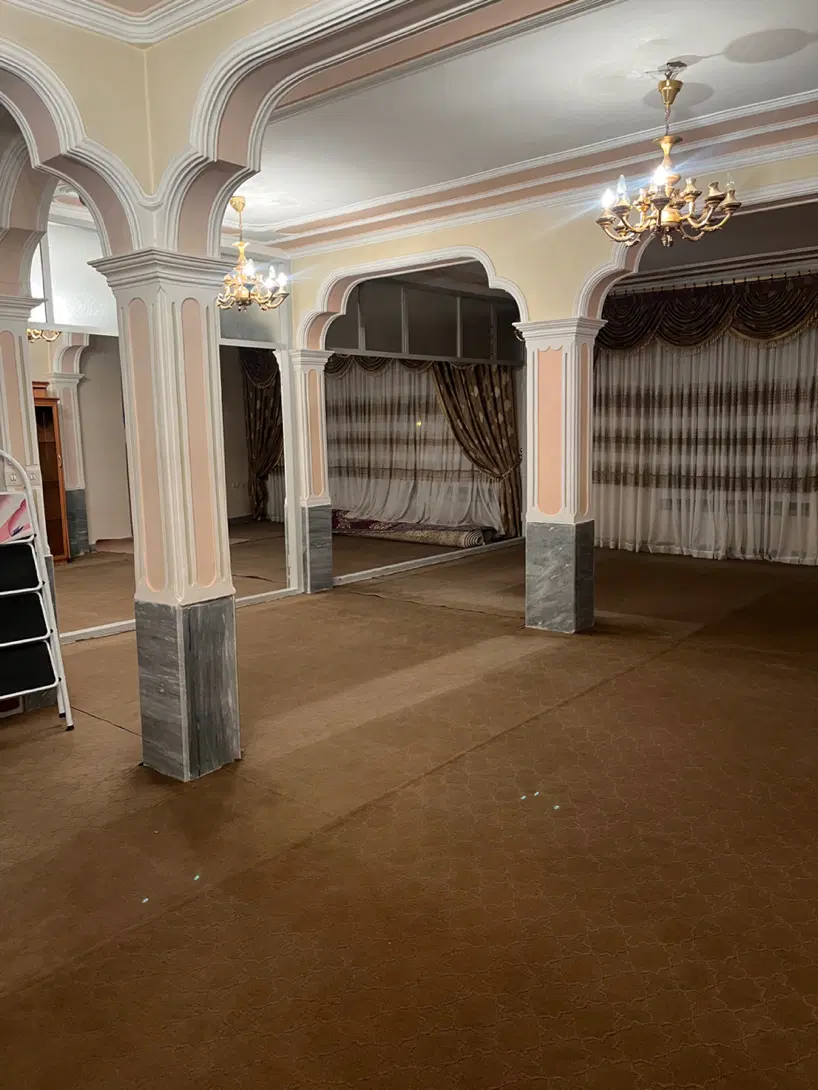 اجاره در آخونی