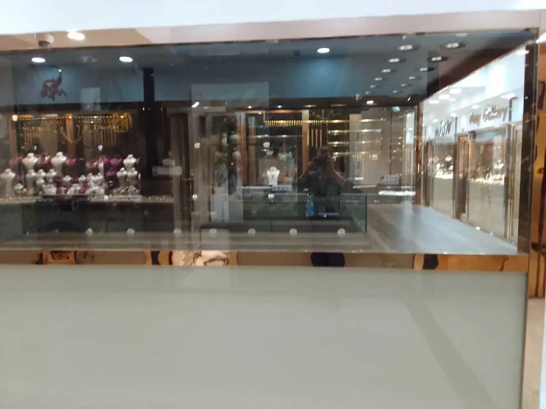 اجاره طلافروشی پاساژاحسان ۱۵ خرداد