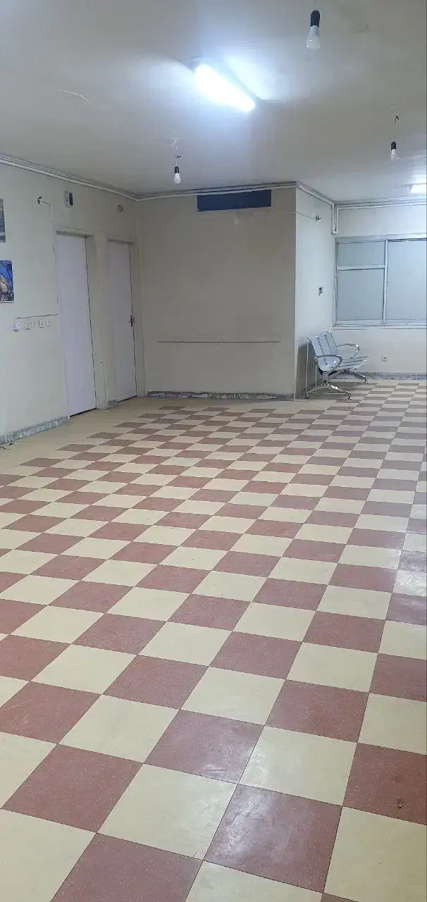 اجاره دفتر کار_ مطب در میدان ارامگاه بوعلی