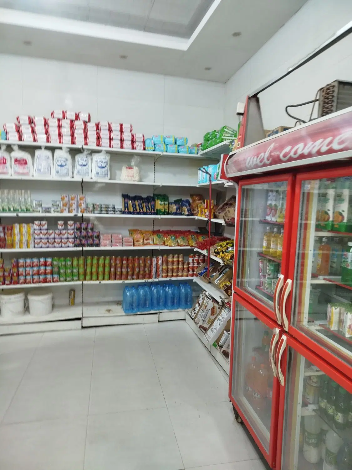 واگذاری سوپر مارکت با کل اجناس