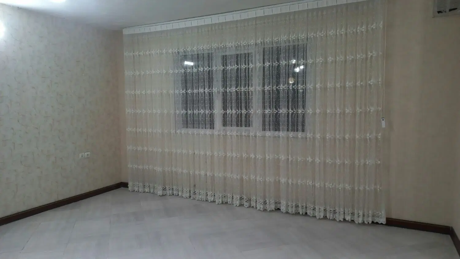 رهن ۸۰‌ متری شیک