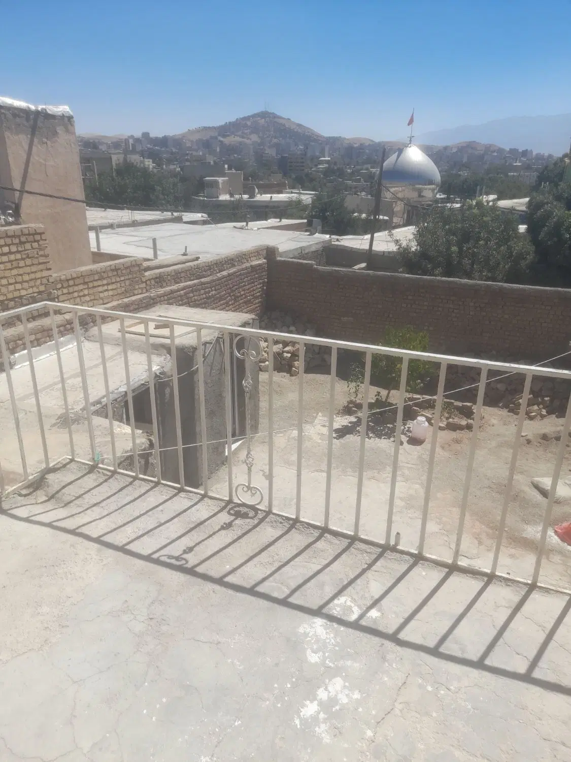 خانه ویلای ۲۰۰ متر سند تک برگ