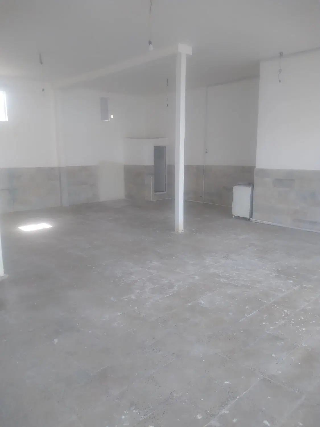 اجاره مغازه ۱۲۰ متری بر خیابان اصلی ولی آباد