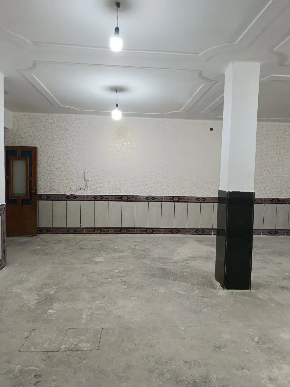 ویلایی تجاری مسکونی ۲ طبقه ازادی
