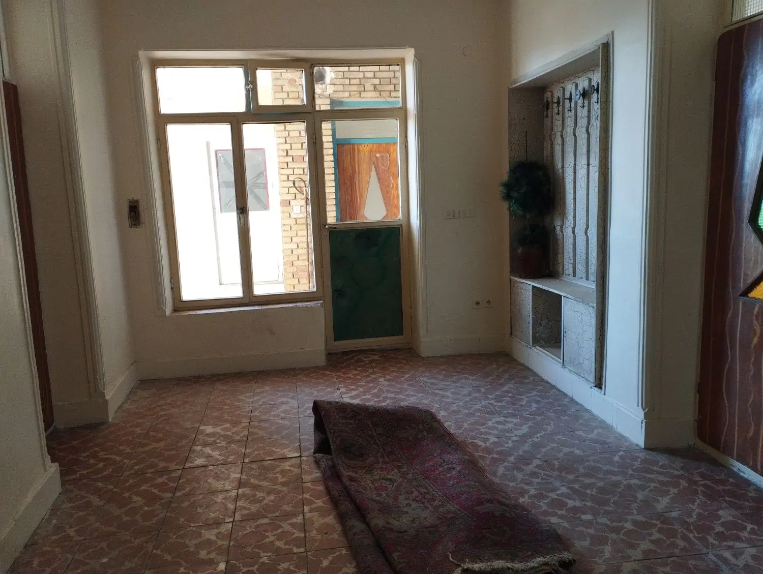 خانه رهن اجاره در اصمعی