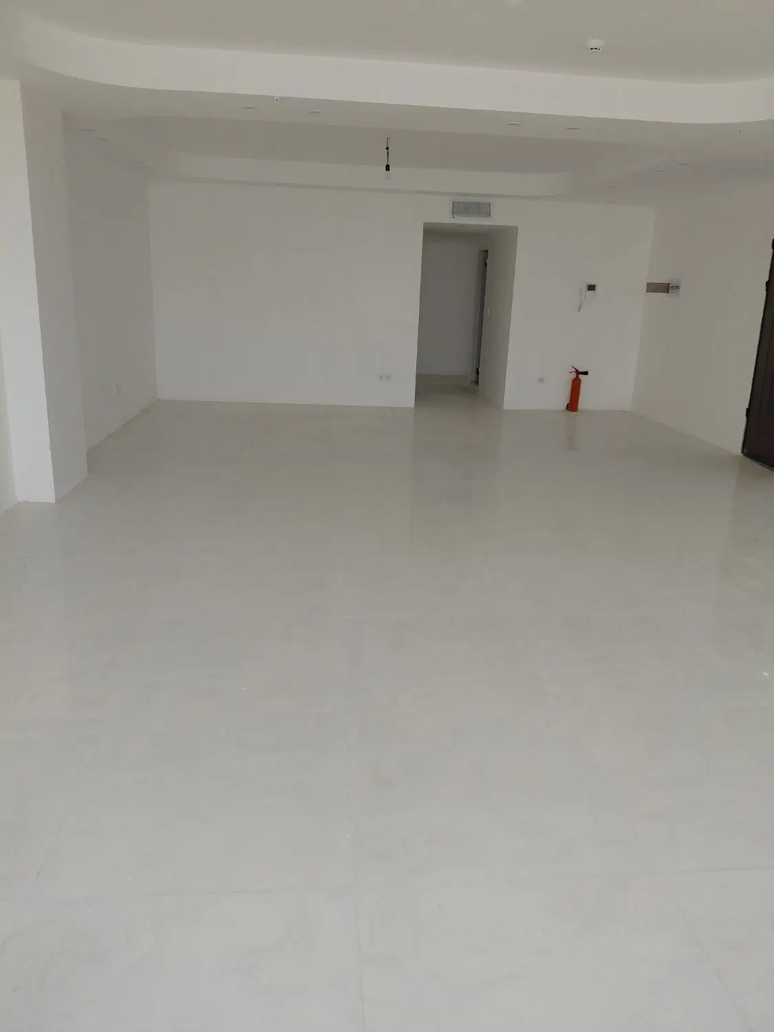 واحد آپارتمانی سه خواب جنوبی خشک  شهرک امیر کبیر