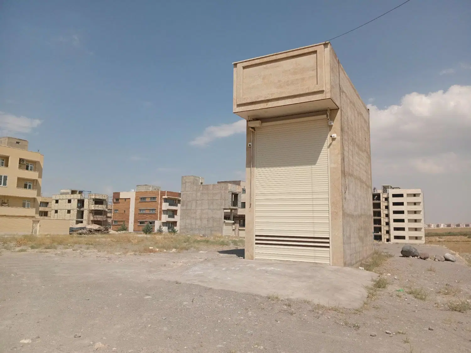 مغازه فروشی