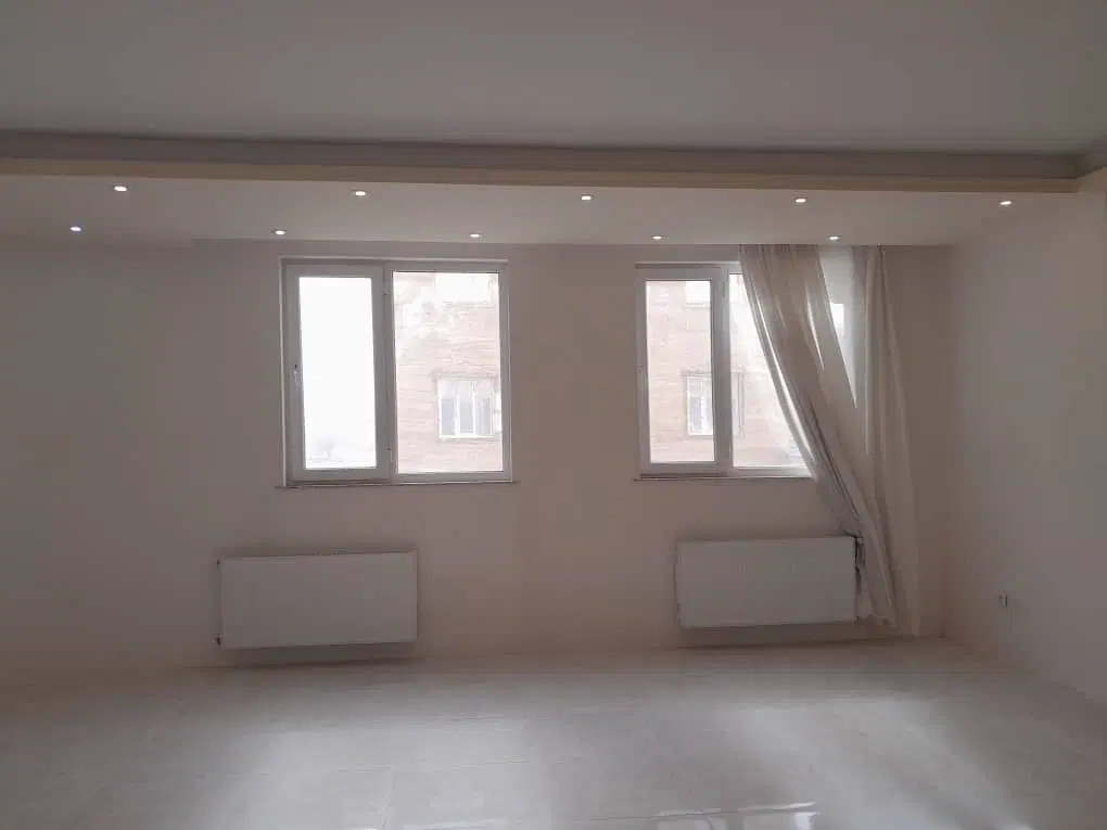 کارشناسان ، کاج طبقه ۲