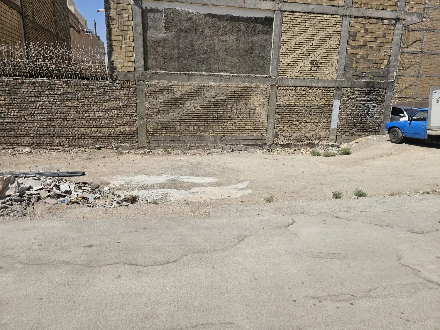 فروش فوری زمین پروانه دار