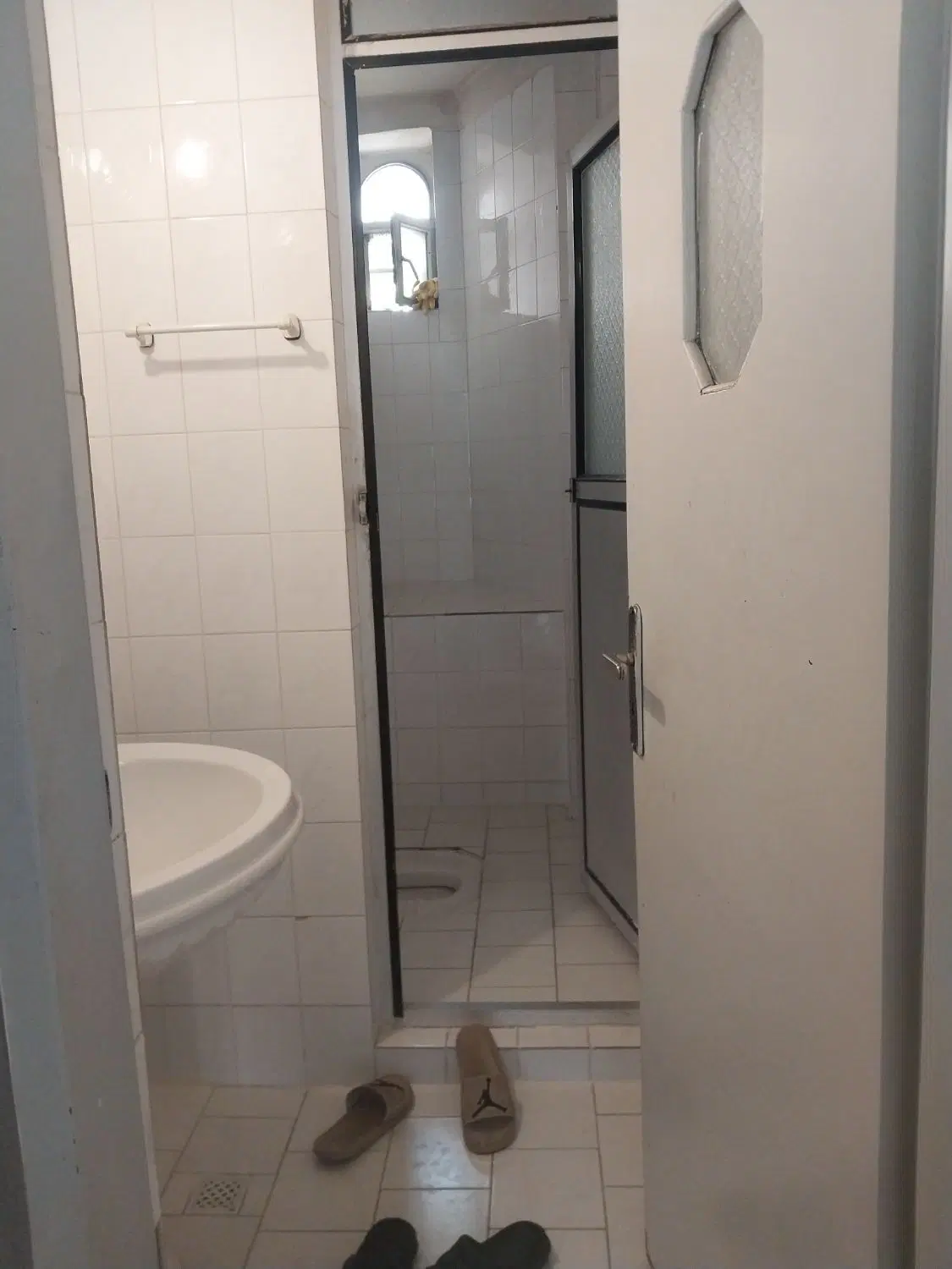 اجاره۱۸۰متری باگاراژ در اهندوست