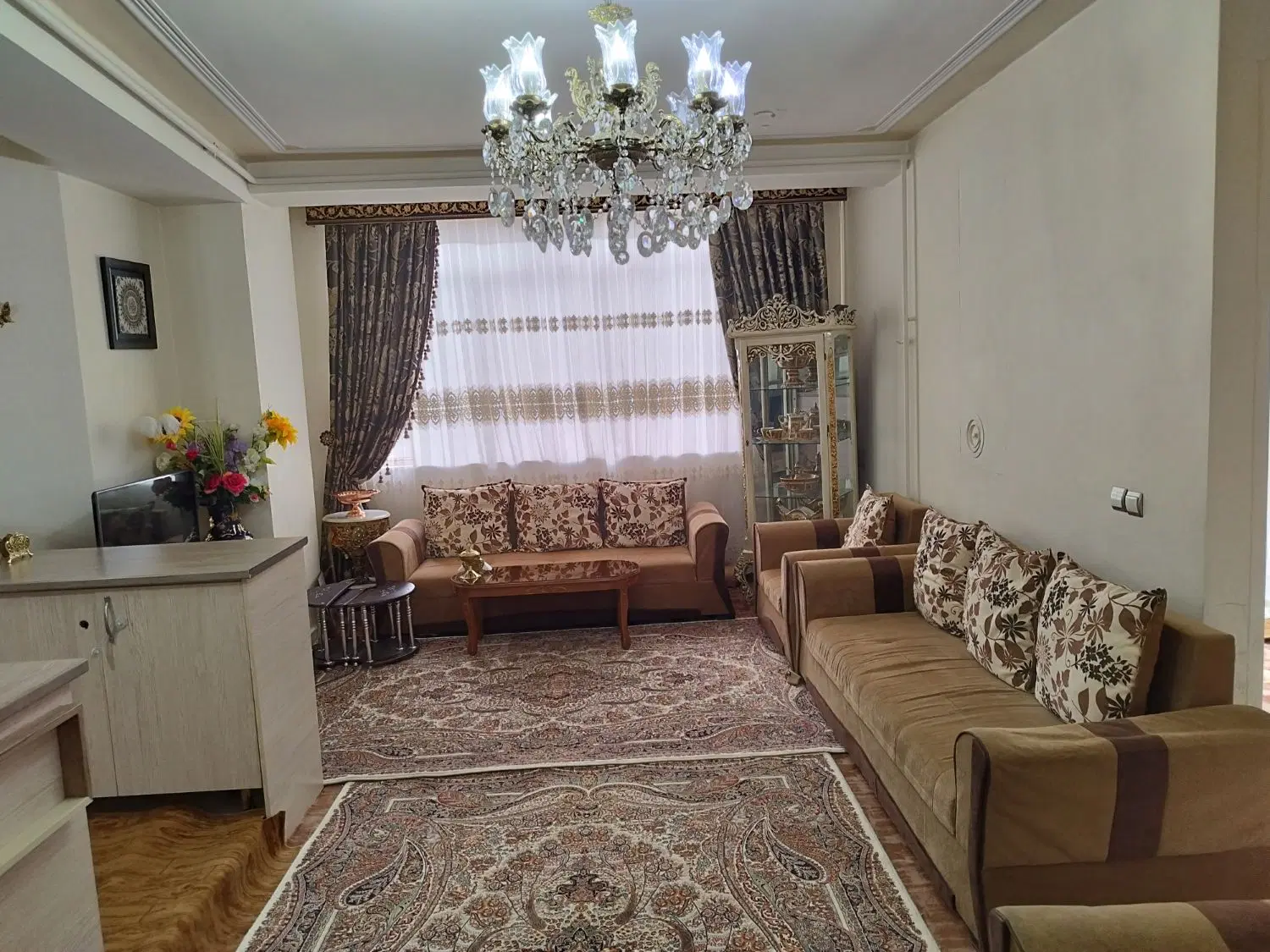 آپارتمان شیک در اندیشه گلستان یک بر بلوار ولایت