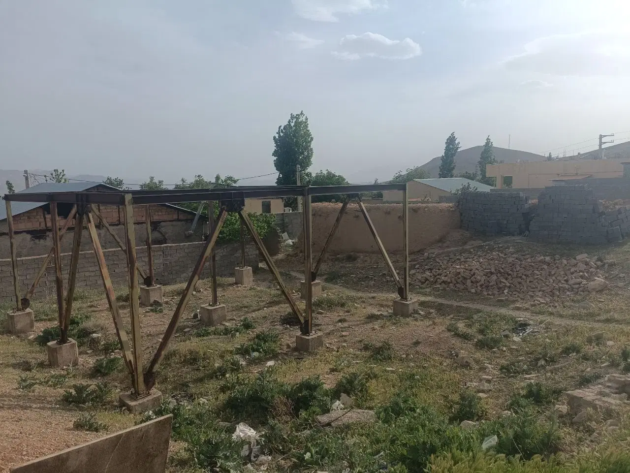 زمین مسکونی