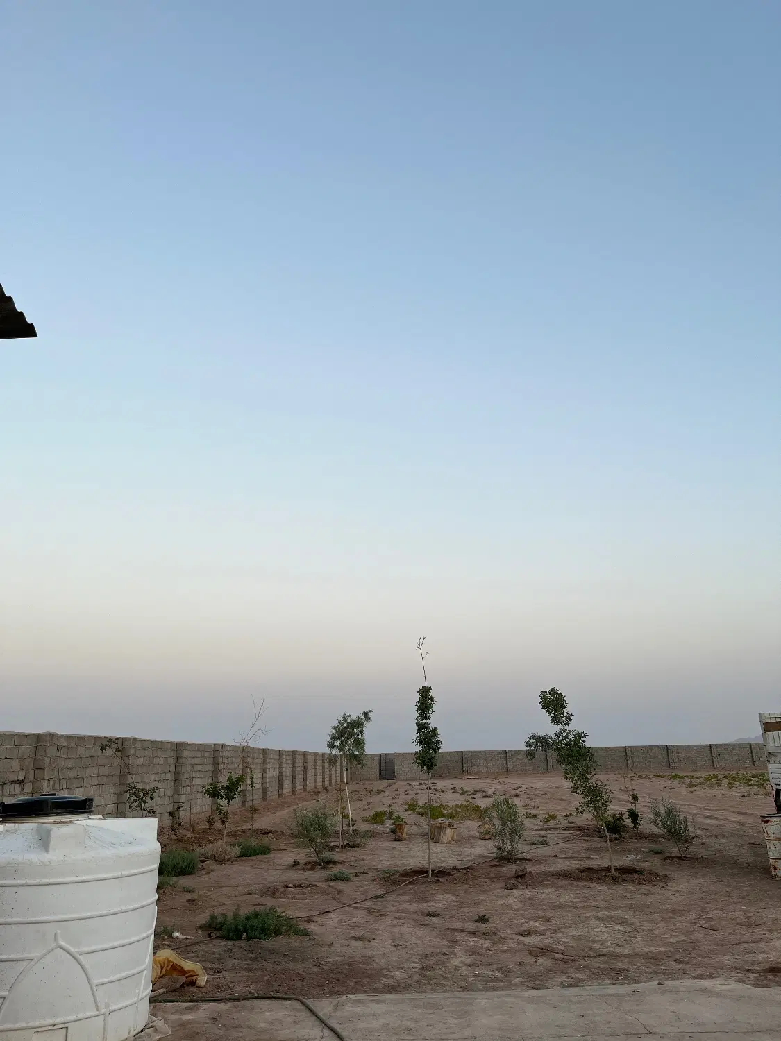 زمین کاربری سفید ۹۵۰۰ متر فرح اباد