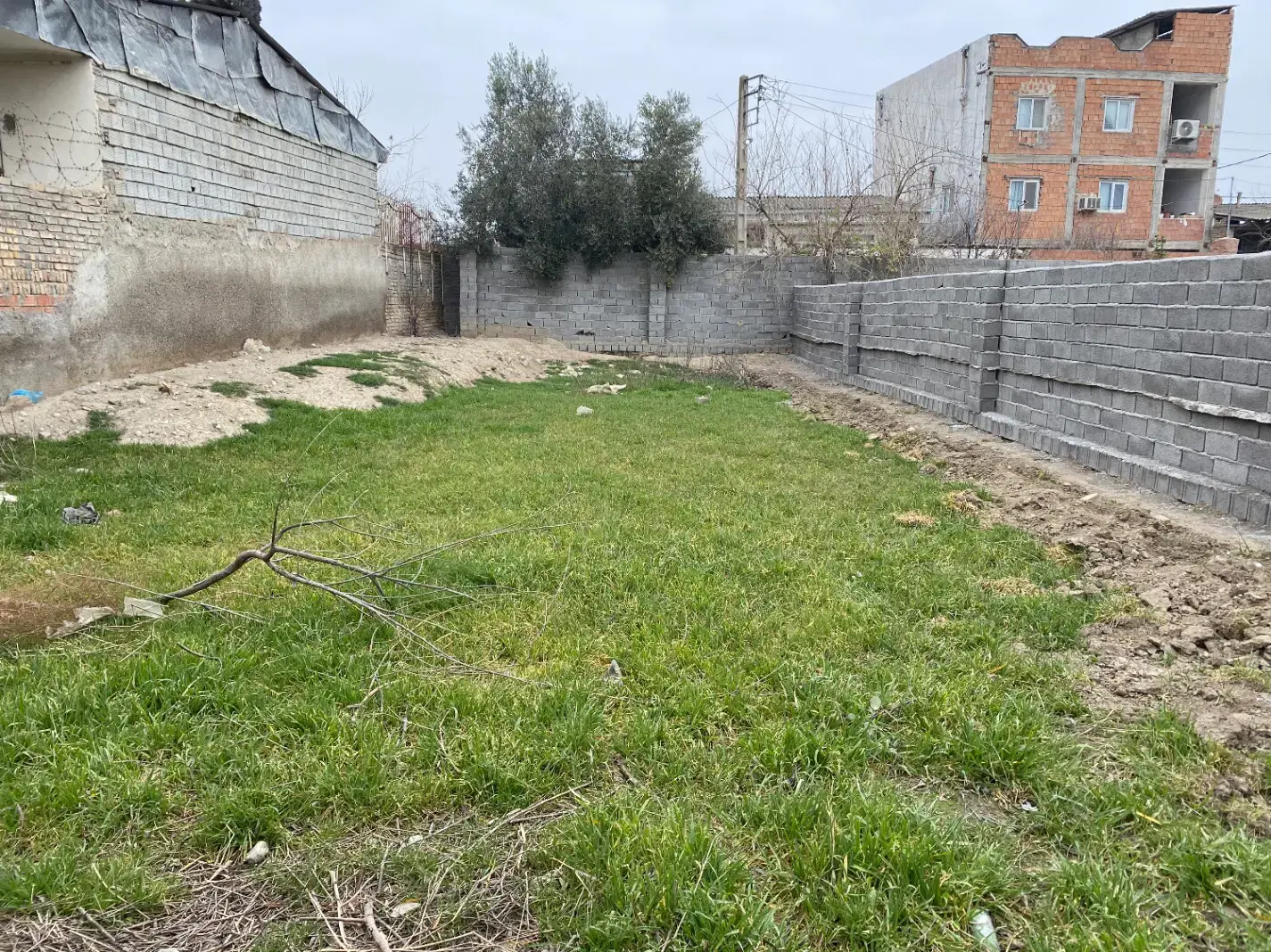 زمین ۲ بر  شمالی،جنوبی - سند مسکونی - فیض آباد