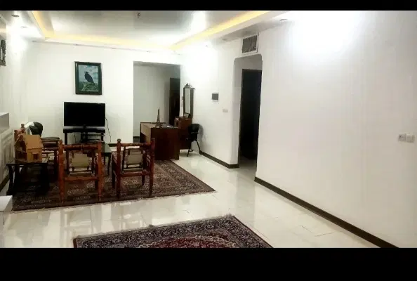 ۱۰۵ متر دوخواب میدان نماز مشاور شما بداغی هستم