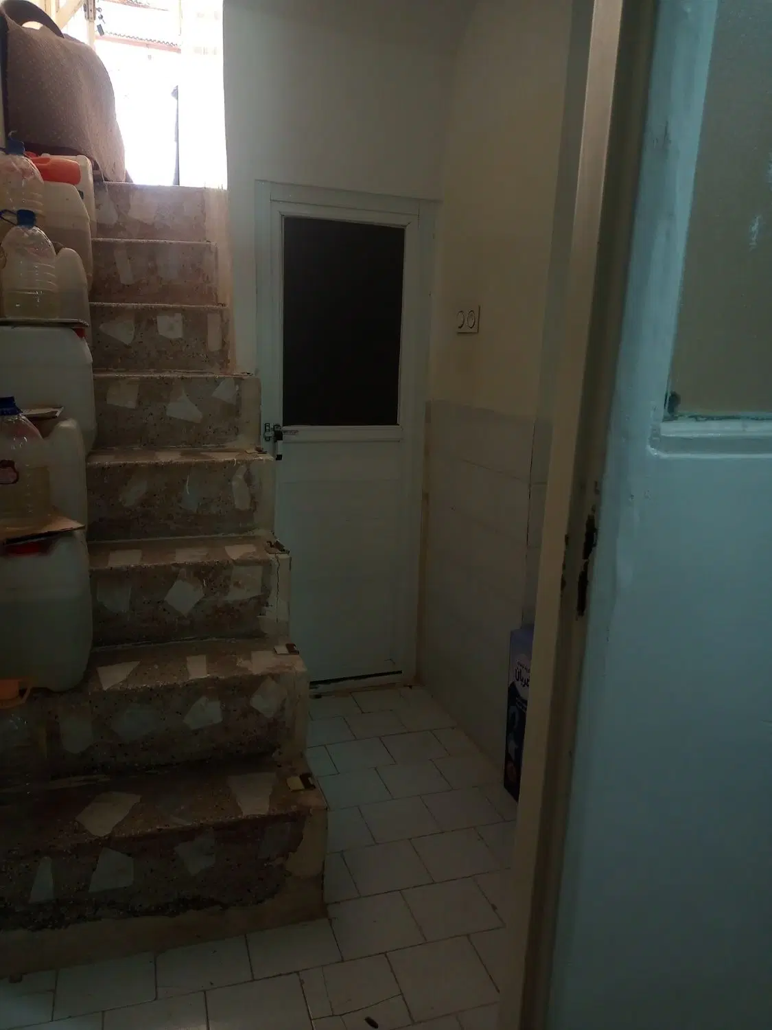 زیرزمین اجاره ای