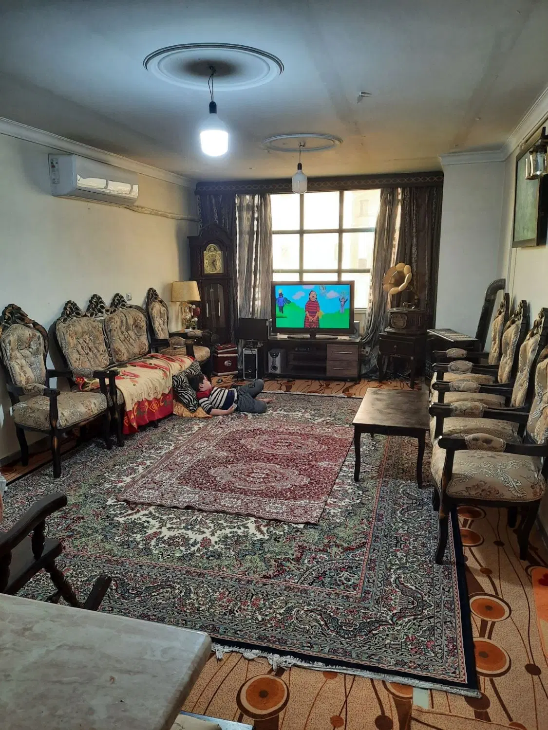 اجاره واحد۷۰ متری پاسداران