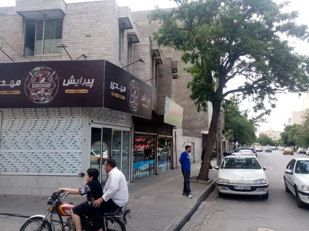 خانه ویلایی نبش محمد اباد ۱۷ سند دار