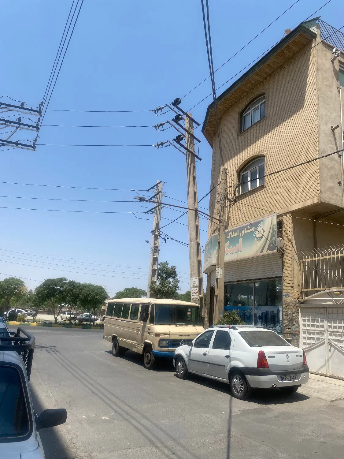 ۴ واحد سنددار مارلیک بلوار ۳ بانده موقعیت استثنایی