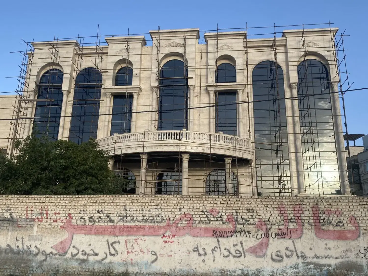 فروش مکان تجاری