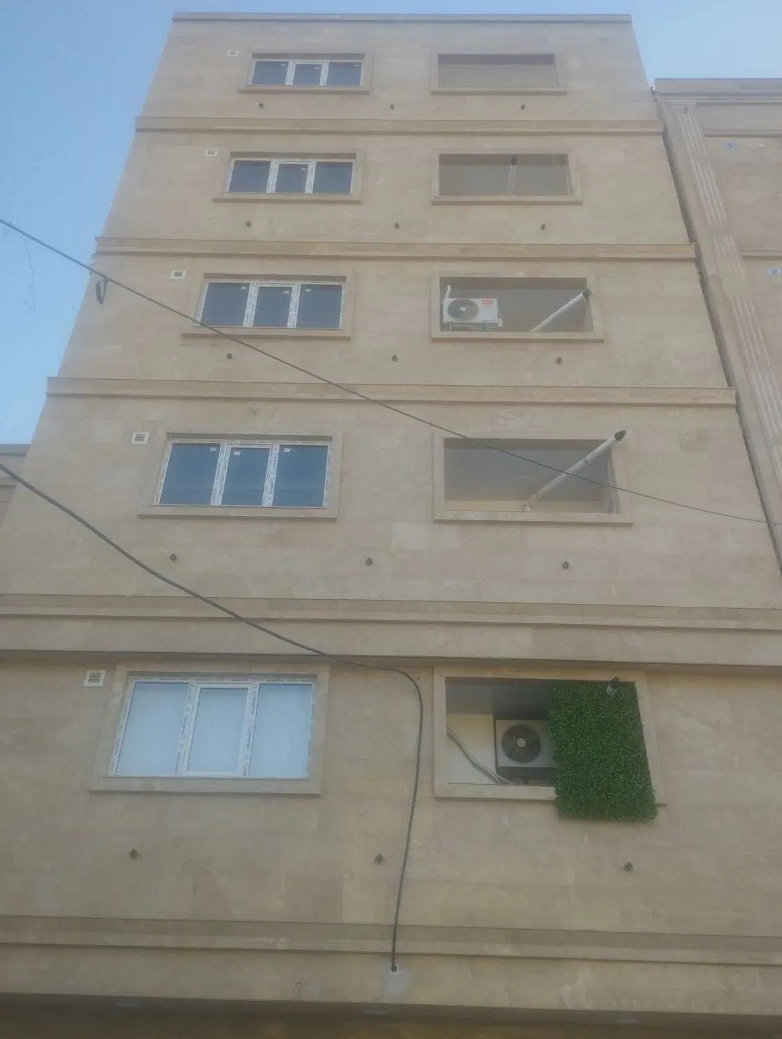 آپارتمان کلید نخورده با پارکینگ واسانسور
