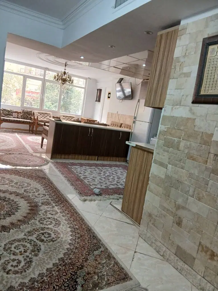 ۱۲۰ متری با پارکینگ