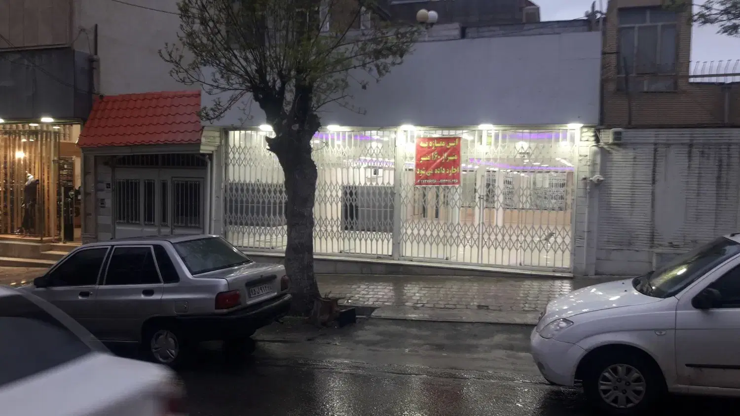 مغازه ۱۶۰متری بلوار پارک فول امکانات