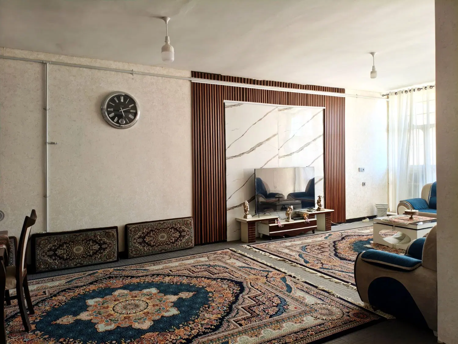 منزل مسکونی ویلایی درب حیاط