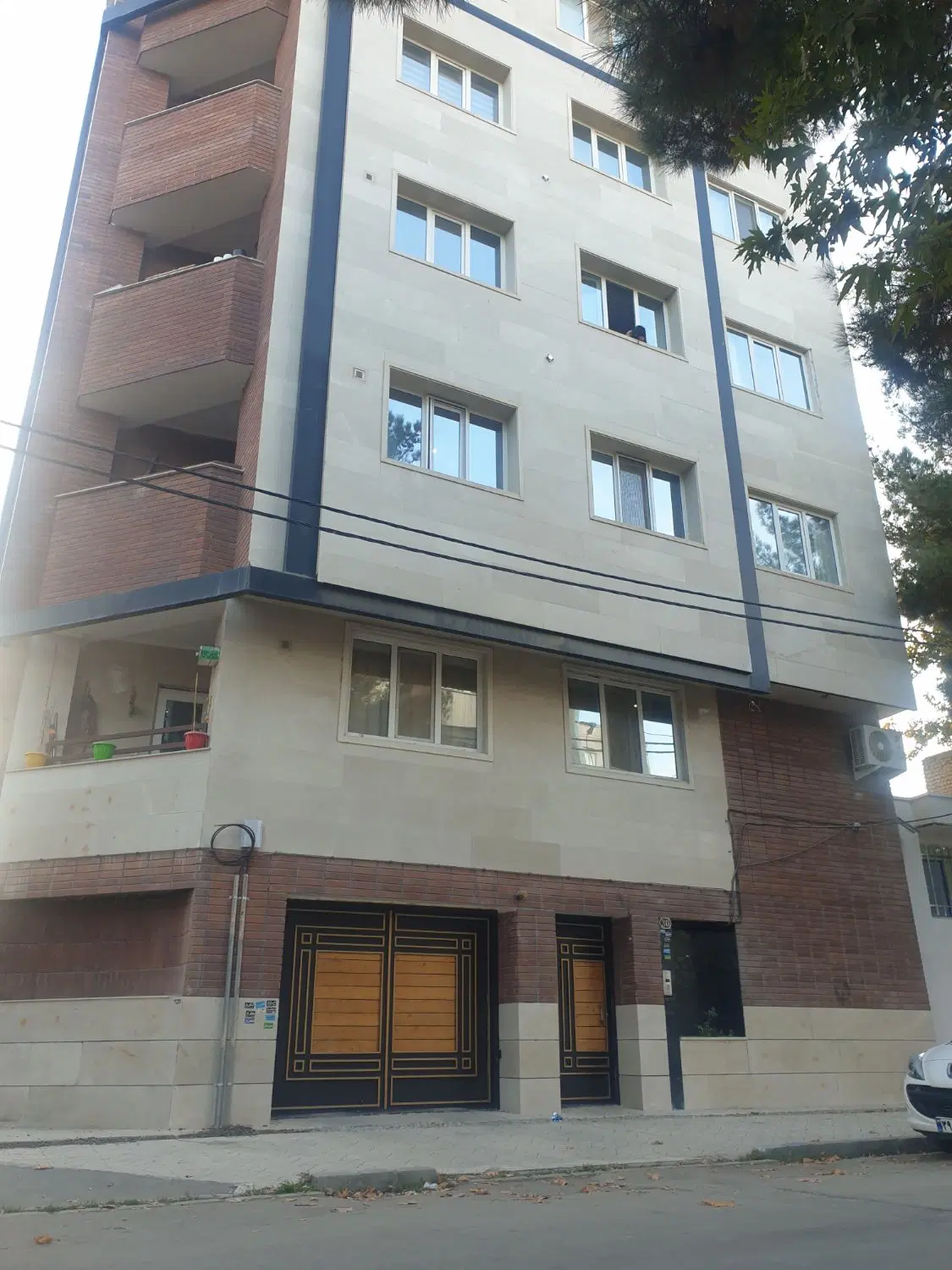 اجاره آپارتمان ۱۳۵ متری دو خواب