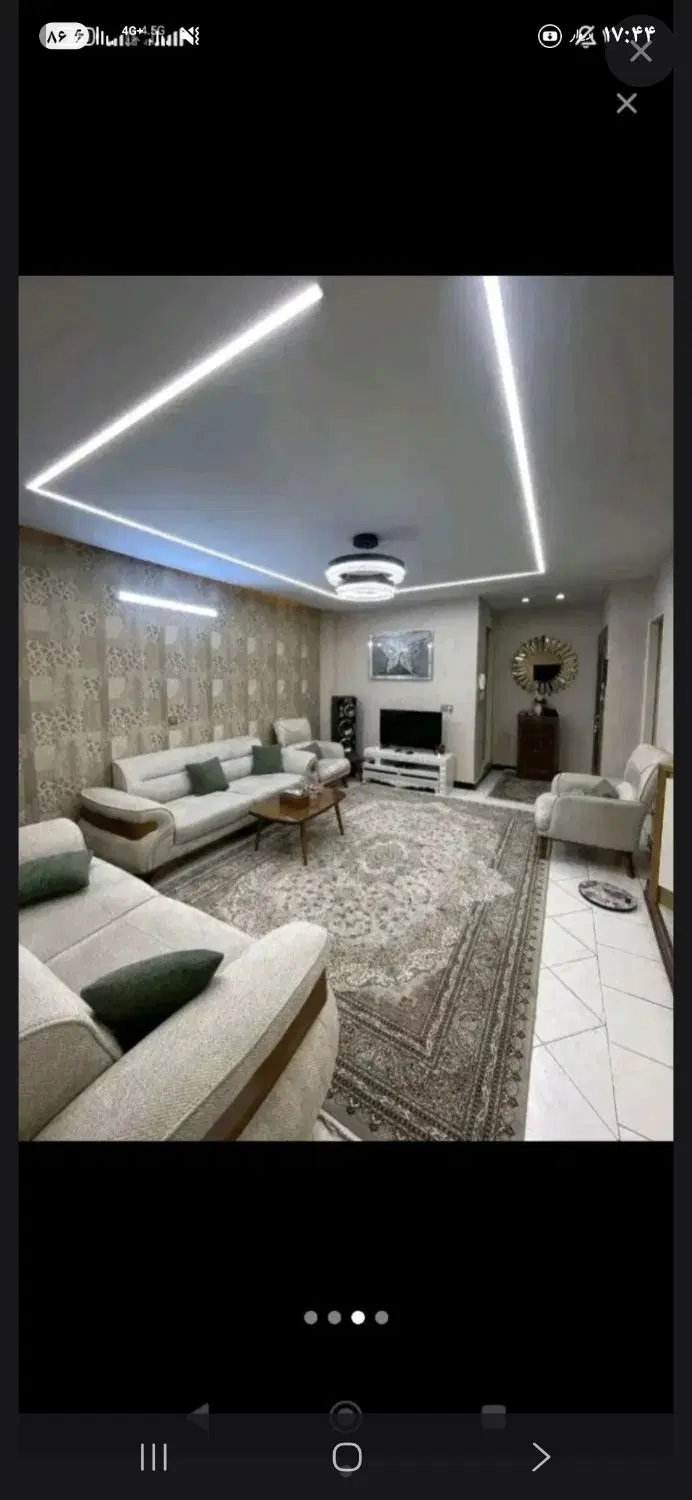 هم خونه خانم