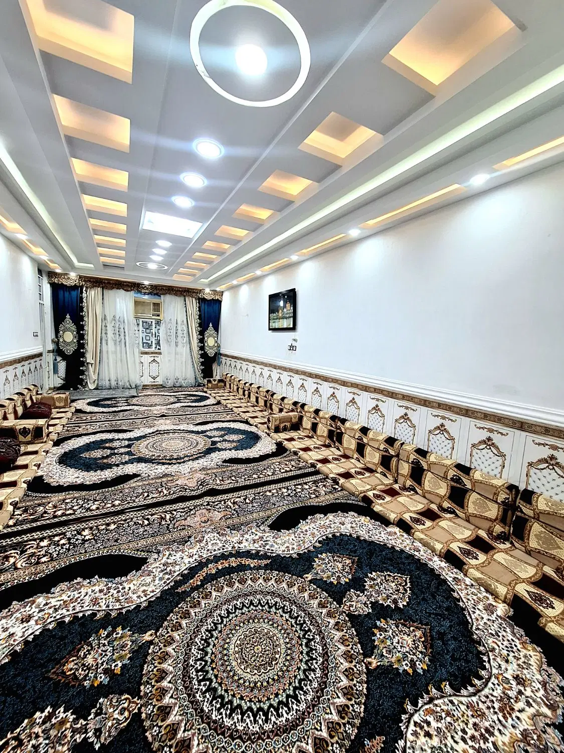 خانه 250متر نوساز اول خیابان کروشات5