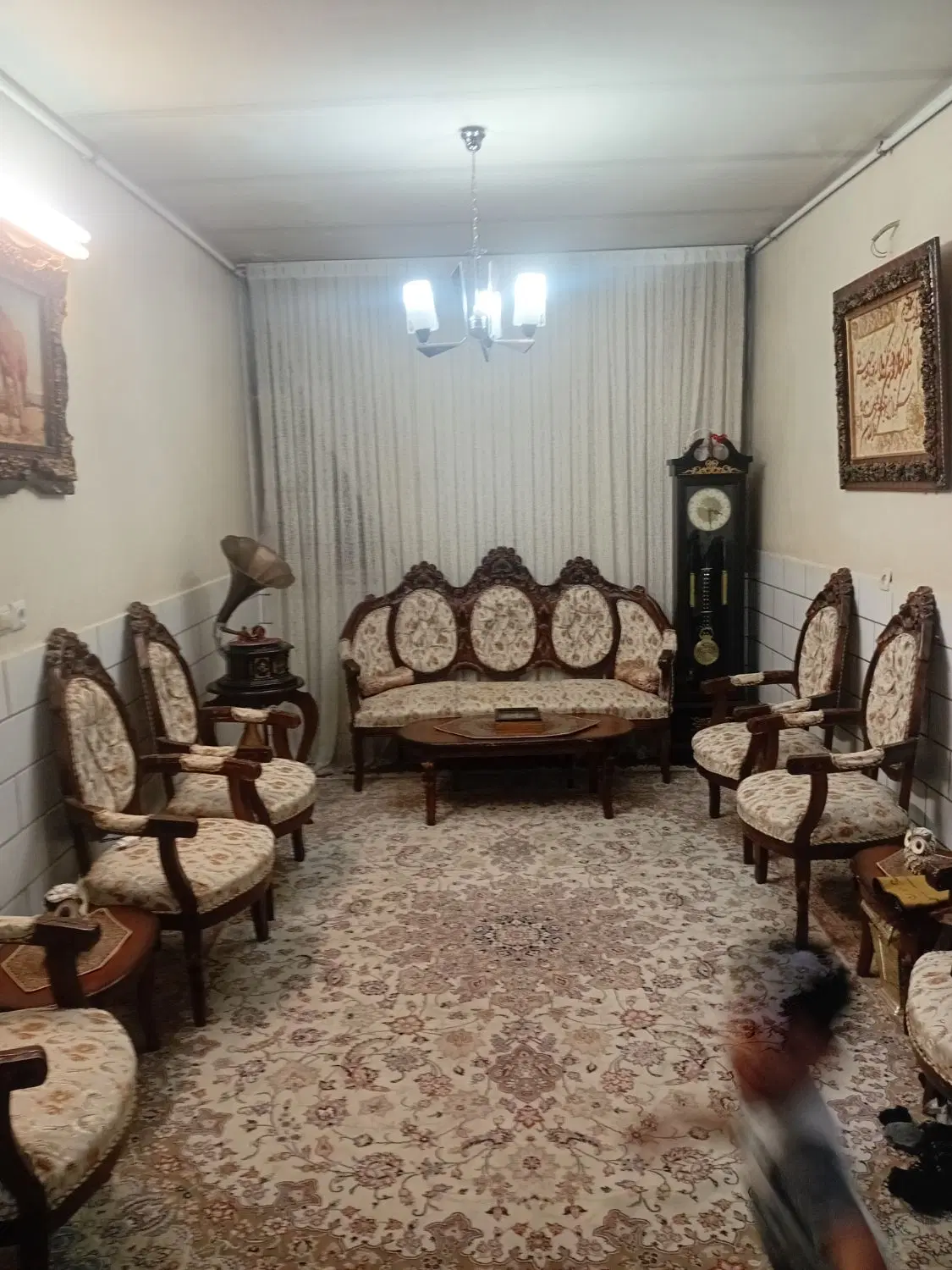 خانه اجاره ای خ حاتم آبادی خ حسینه سعادت ۲