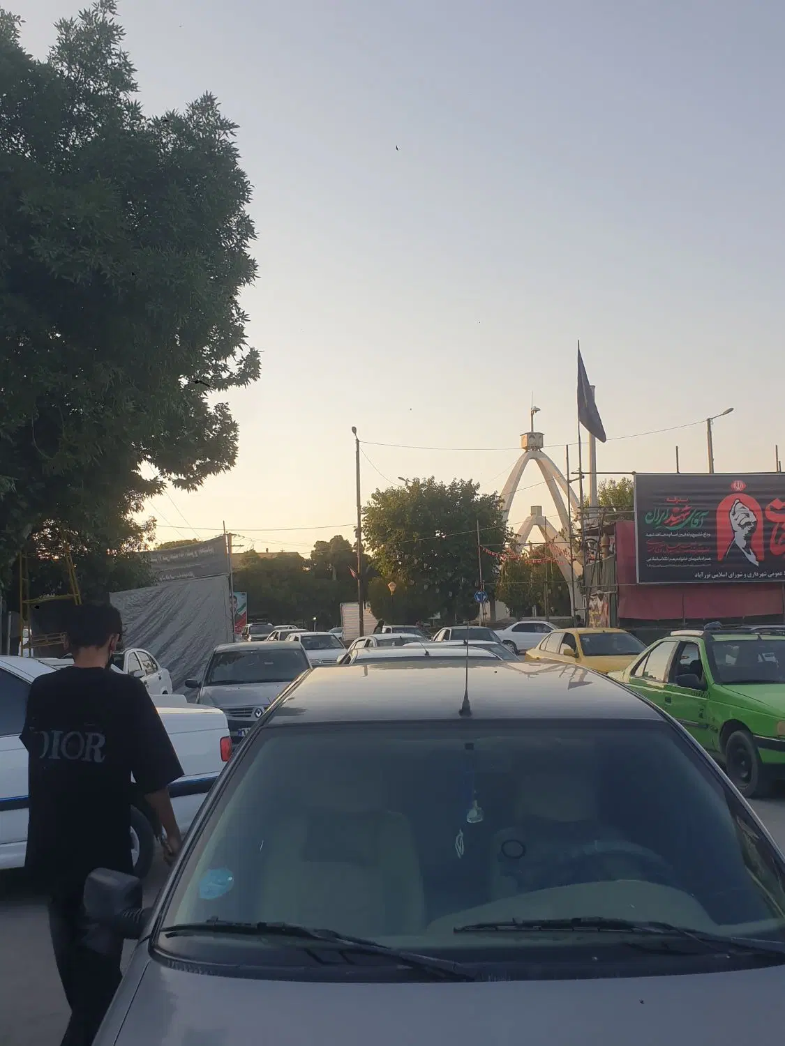 یک واحد اداری و تجاری با بهترین مکان
