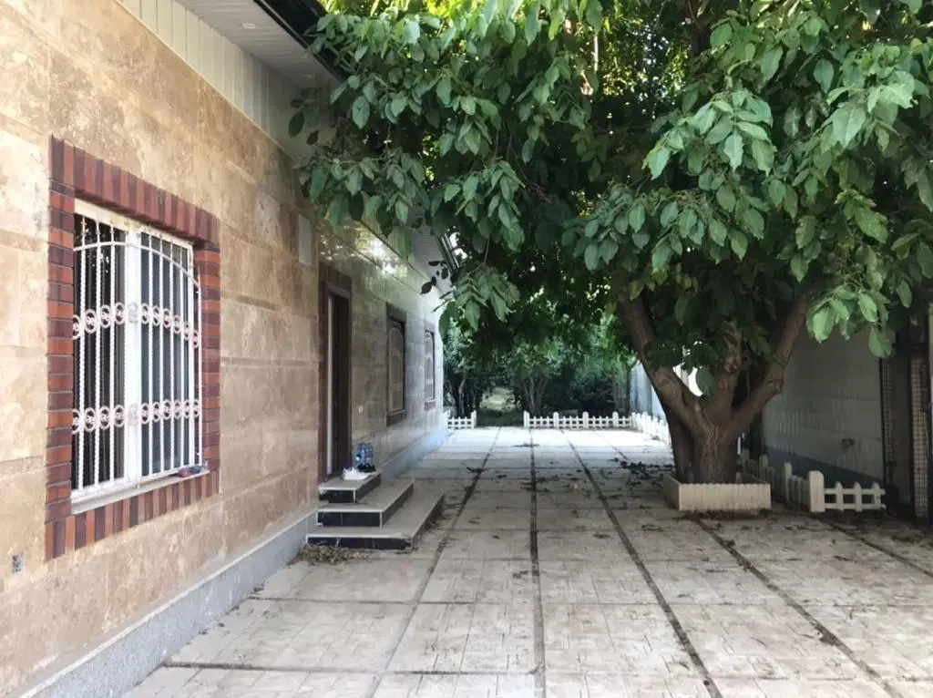 ویلا سهیلیه کردان ۱۰۰۰متر سند  کنتور گاز برق