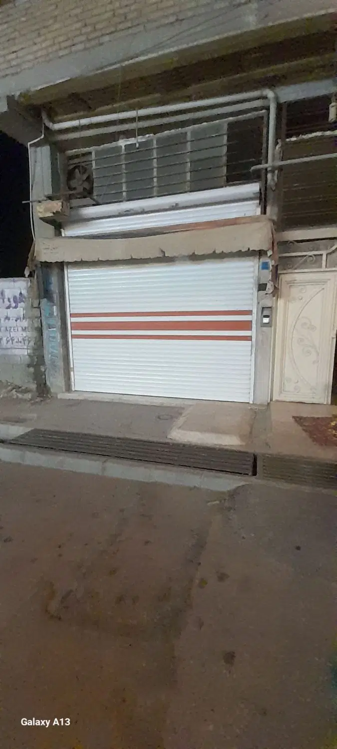 مغازه ۸۰ متر