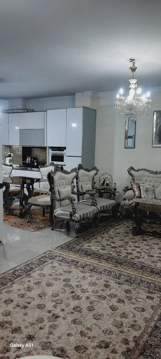 واحد ۷۳ متری فول امکانات