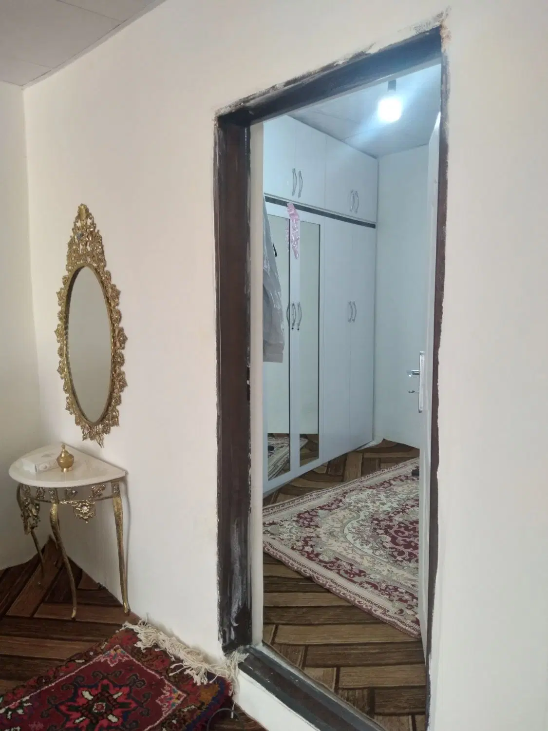 خانه مسکونی درخیابان بهار