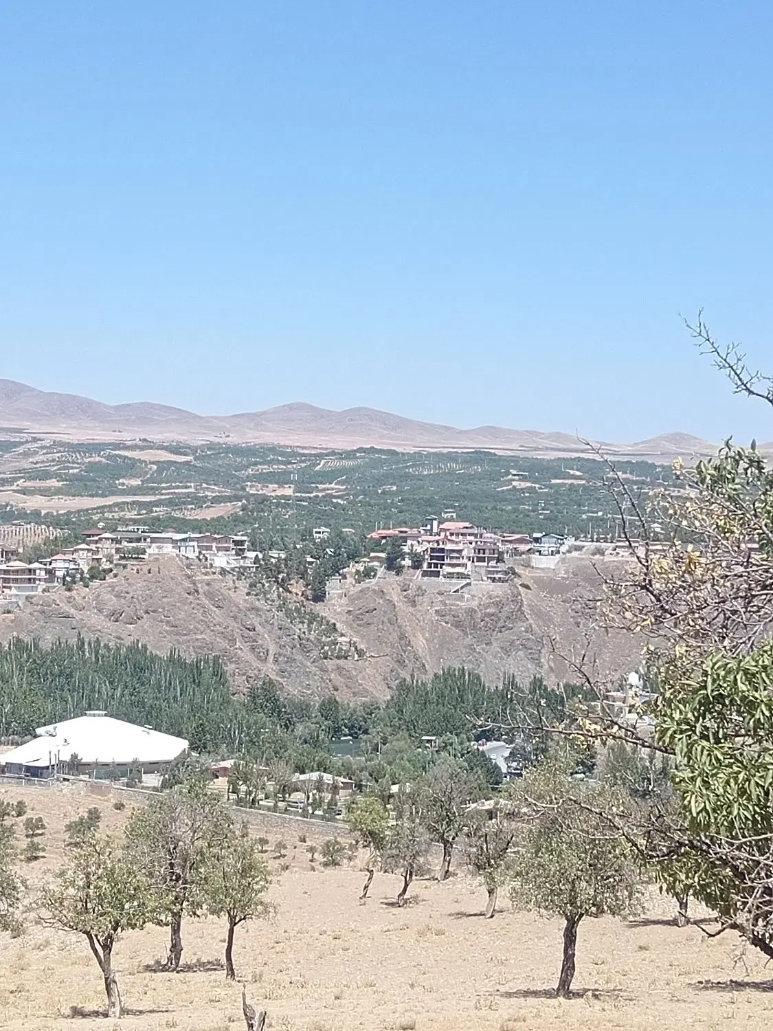 زمین ویلایی ویو ابدی سامان پل زمانخان