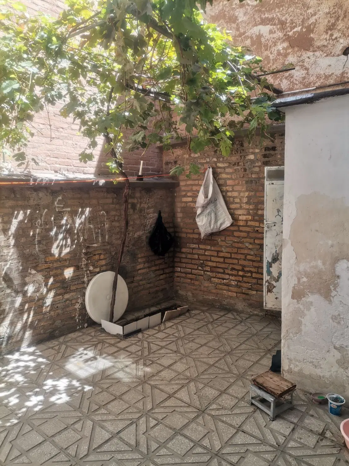 خانه ویلایی شریعتی با مغازه