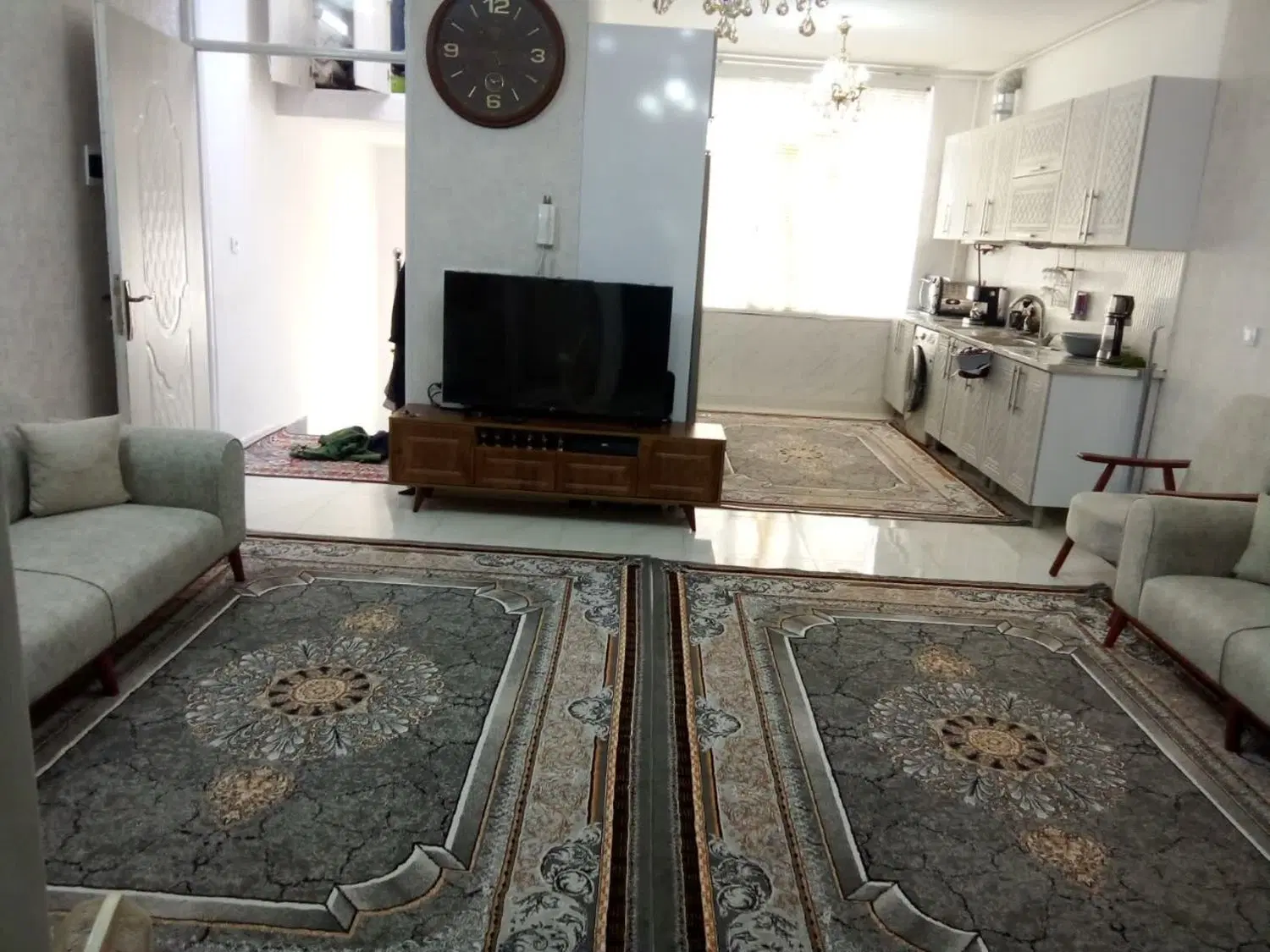 خانه مستقل فلکه البرز85متر زمین 60متر بنا