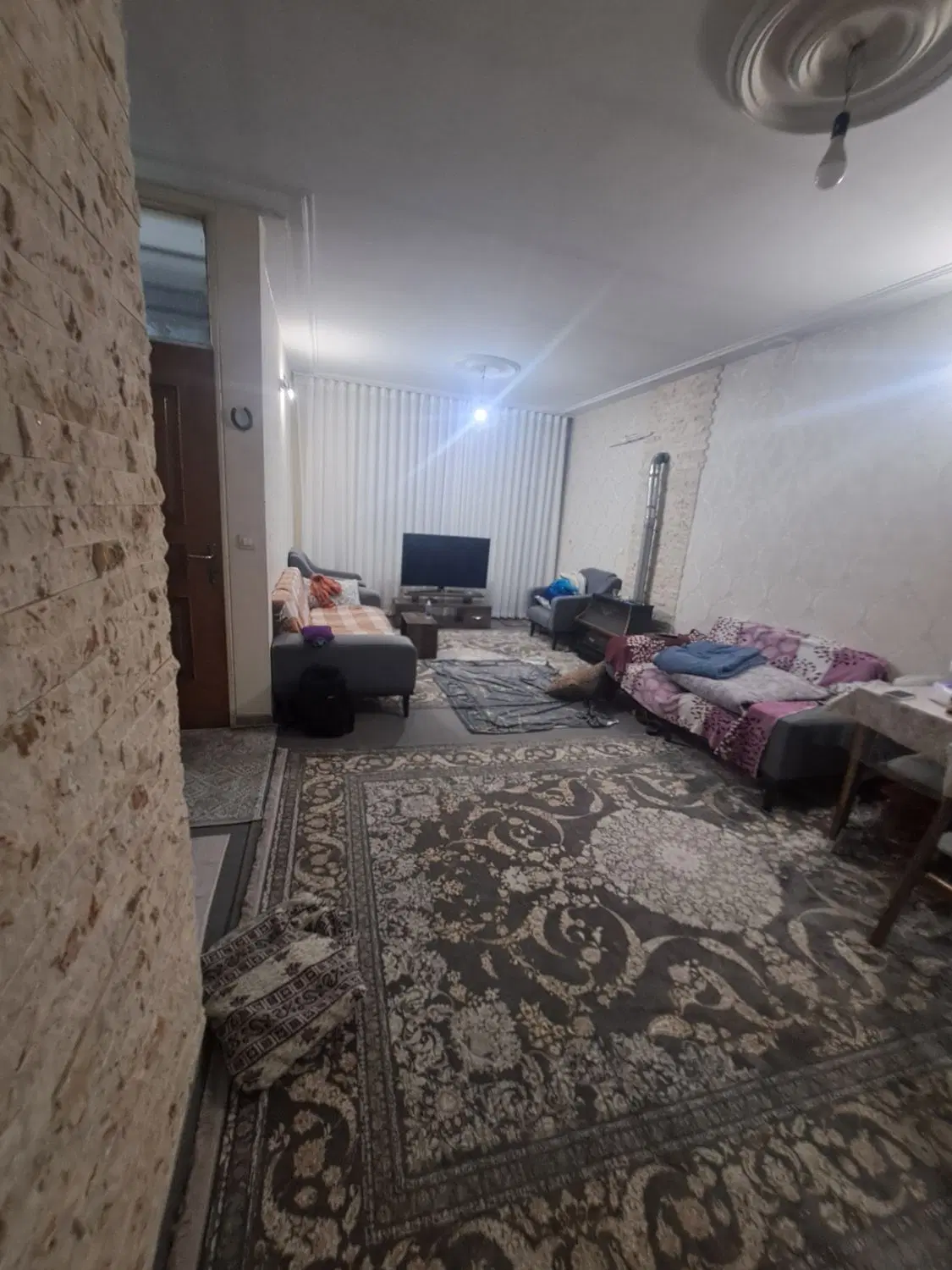 خانه ۶۷ متری